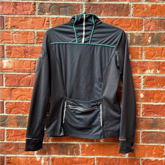 Athleta Medium Black Gray Full Zip Reflective Active Running Jacket Thumbholes - Picture 4 of 10